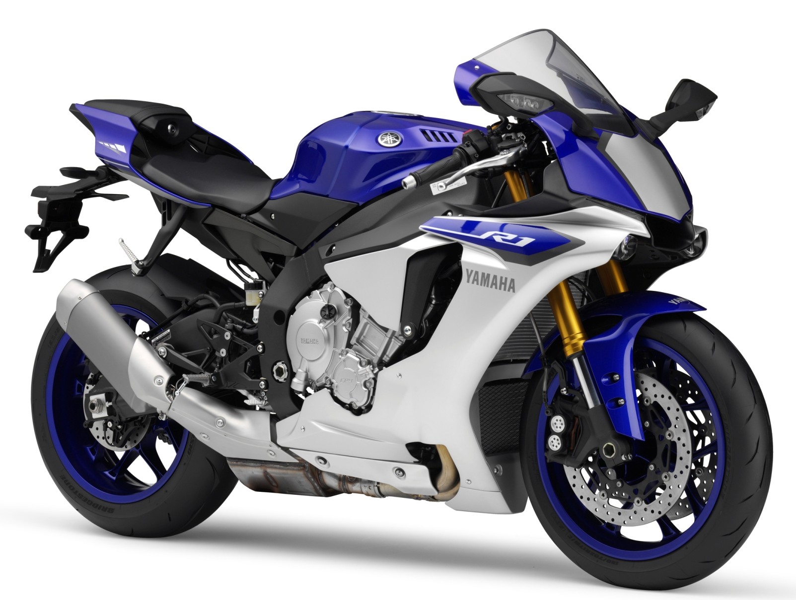 2015 Yamaha YZF R1 & R1M Launched in India: Prices, Details