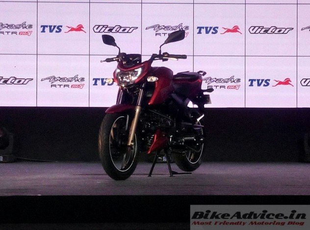 TVS Apache RTR 200 front
