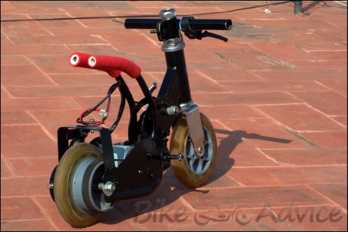 worlds-smallest-electric-bike (2)