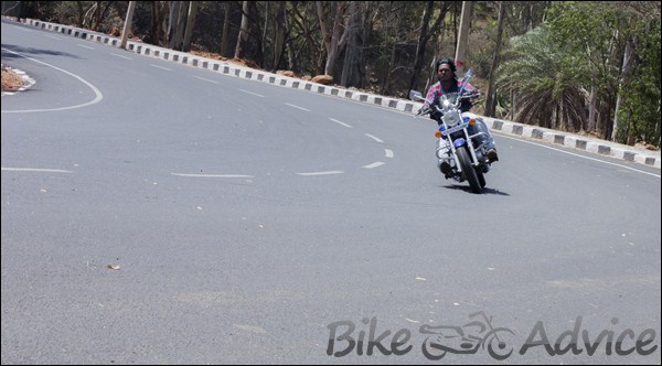 Bajaj Avenger 220cc Ownership Review by Sridhar bikeadvice in (2)