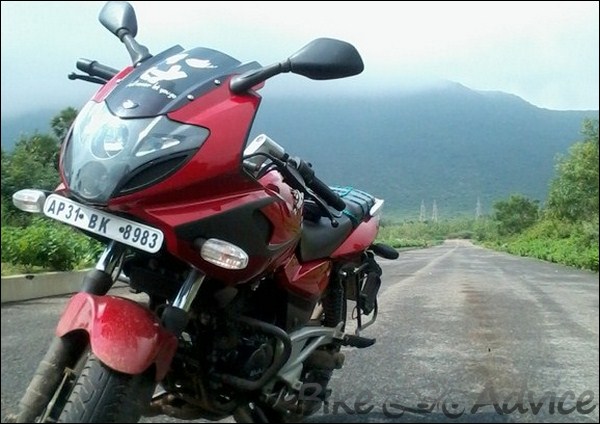 Bajaj Pulsar 150 DTS-I Ownership Review by Partha Sarathy bikeadvice in (3)