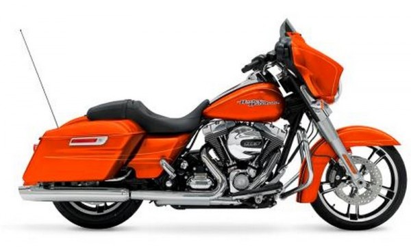 Harley-Davidson-Street-Glide-India (2)