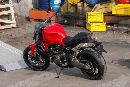 Ducati-Monster-800-821-Spy-Pics (2)