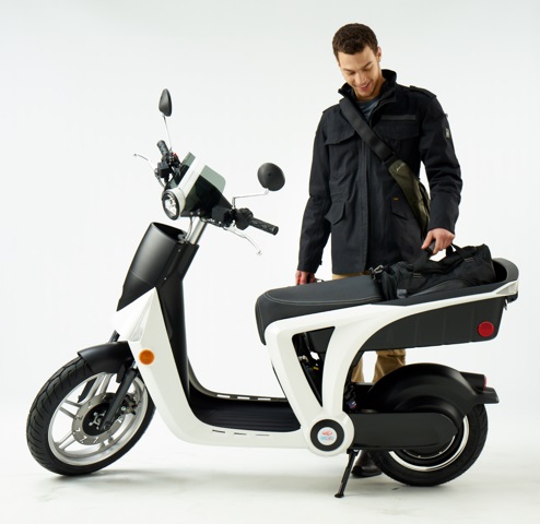 Mahindra-Genze-electric-scooter (4)