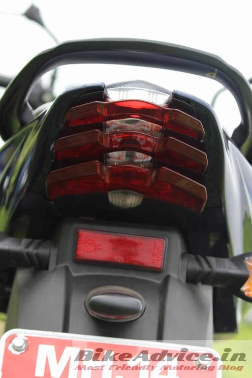 New-Discover-150F-Pics-tail-lamp