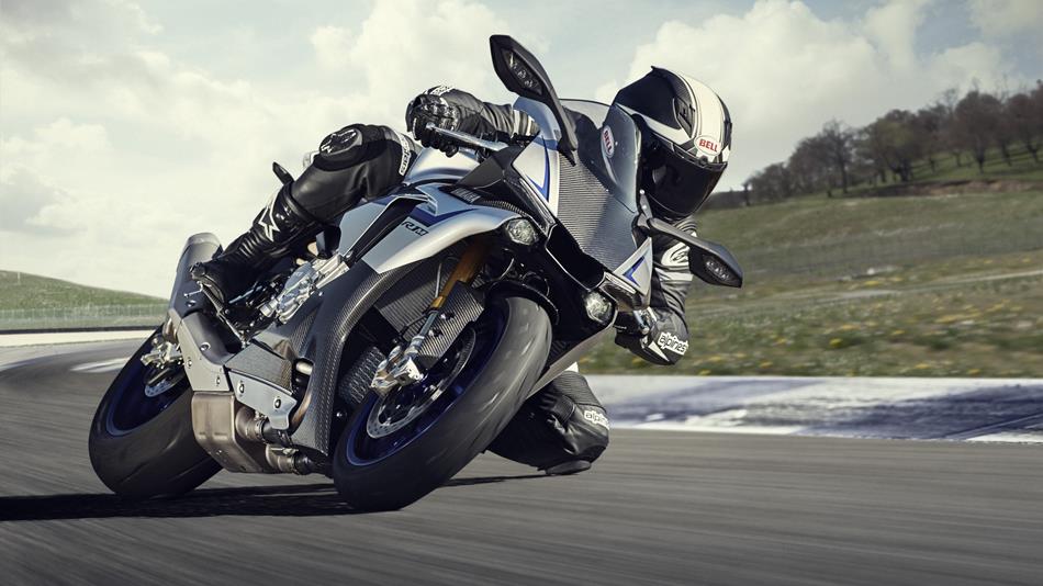 2015 Yamaha R1M - A Special Edition R1: Pics and Details