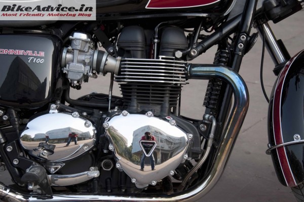 Triumph-Bonneville-India-test-ride-review-pics-engine