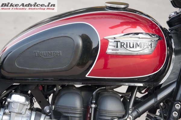 Triumph-Bonneville-India-test-ride-review-pics-tank-red-black
