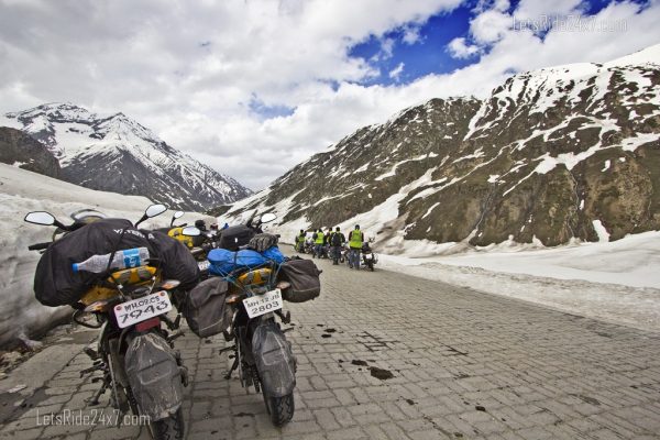 Leh-Ladakh-Motorcycle-tour-pics-ZoziLa