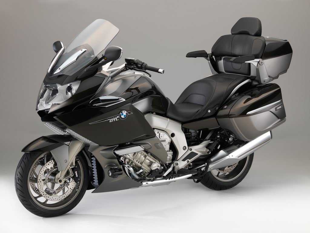 BMW K 1600 GTL Exclusive, Sparkling storm metallic BikeAdvice.in