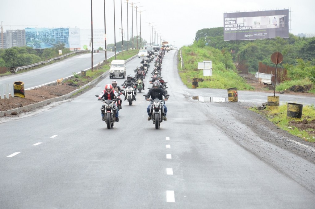 DSK Benelli Riders on Road -2