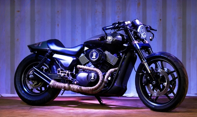 Harley-Davidson motorcycle customized by MotoMiu