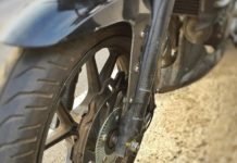 Mojo ABS Spotted; May Get a Dual-Channel Unit: Showcase Likely at Auto Expo Mojo ABS