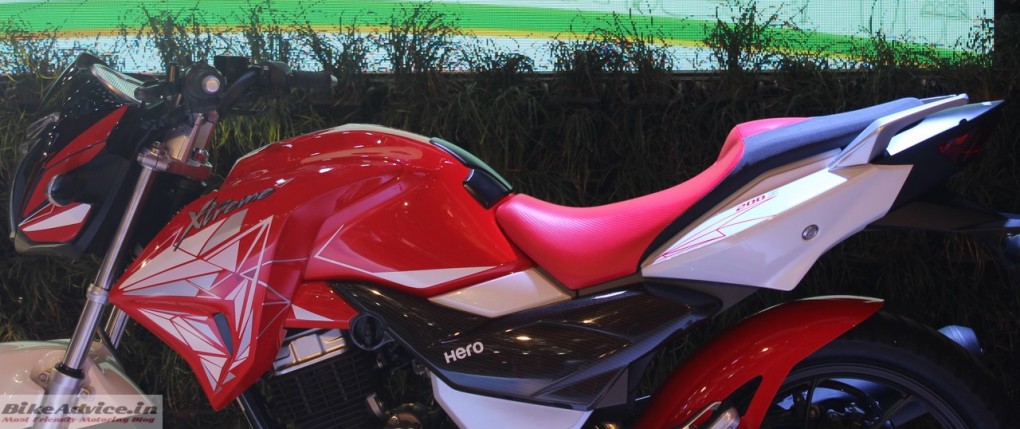 So, is the seat. Pic demonstrates the muscles/contours of the motorcycles.