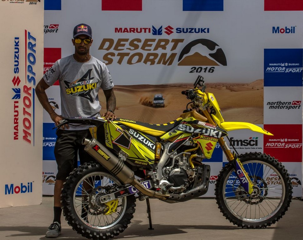 CS Santosh wins 2016 Desert Storm rally in Moto category