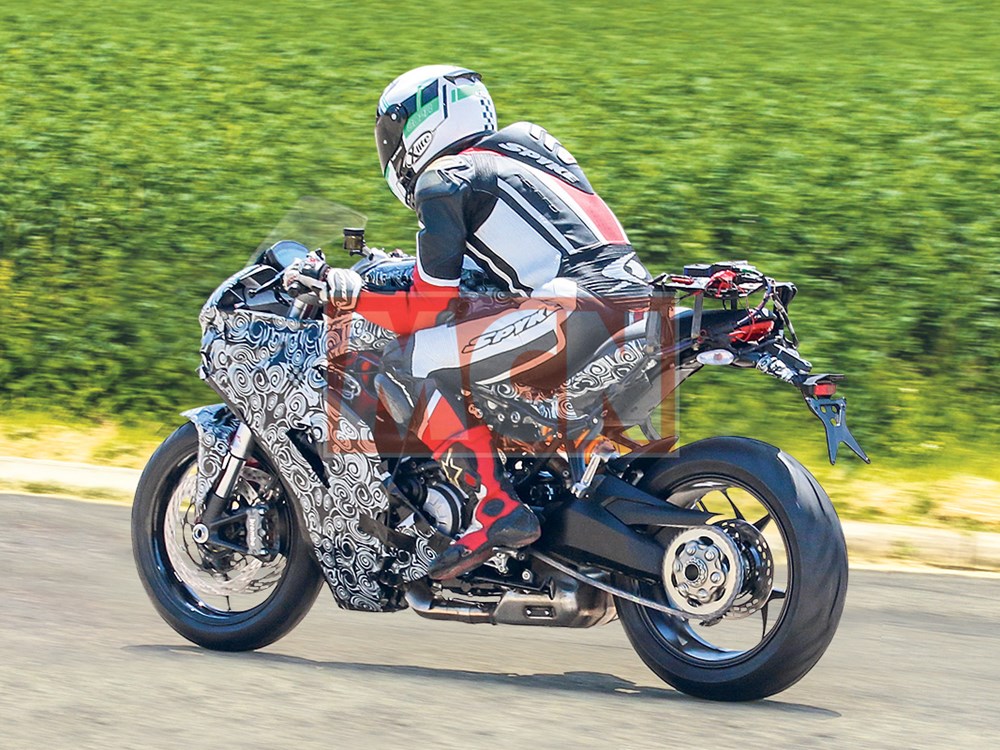 Ducati Supersport 939 rear