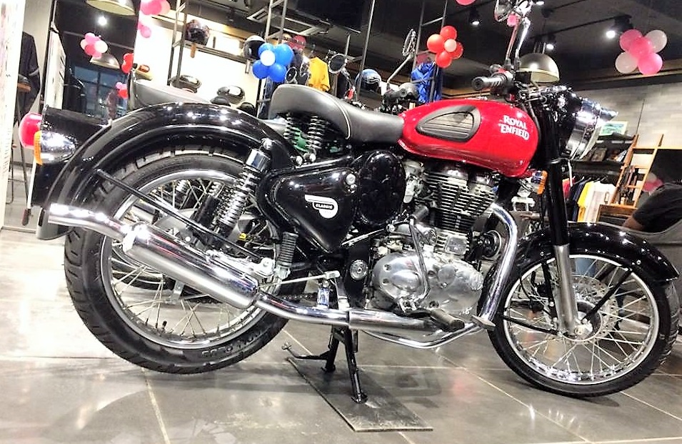New RE Classic 350 Redditch Pics red side | BikeAdvice.in