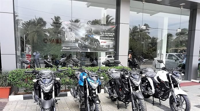 Yamaha FZ25 Dealership pics deliveries (1)