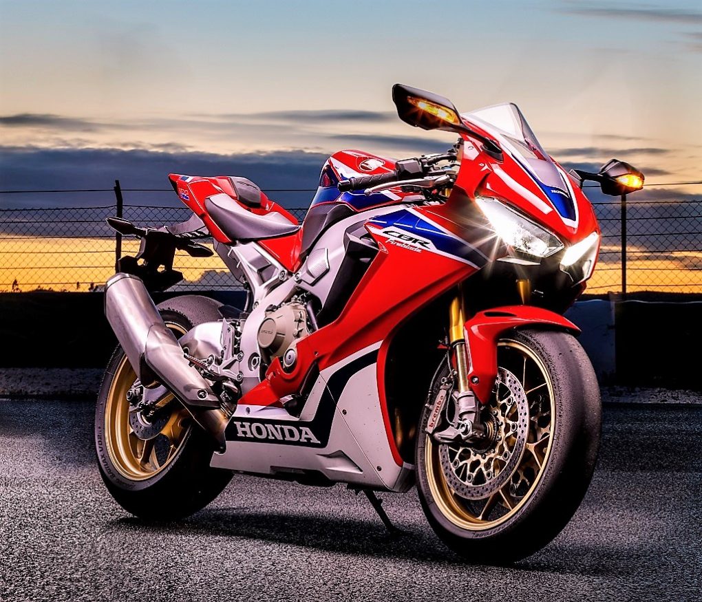 Launched 2017 CBR1000RR Price Pics Features Bookings Open