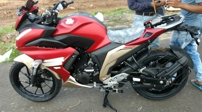 2017 Fazer 250 Pics Spied red (3)