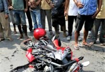 Brand New Pulsar NS200 Crashes After Delivery Near Bhutan Border