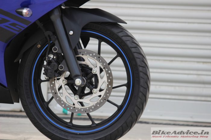 Yamaha YZF-R15 V3 front brake