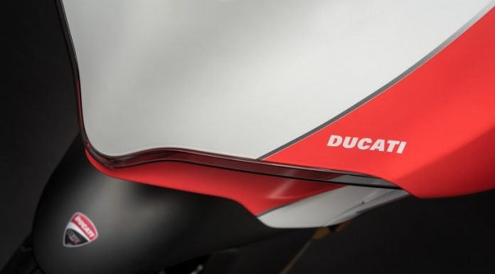 Ducati 959 Panigale Corse pic (1) 959 Panigale Corse Price