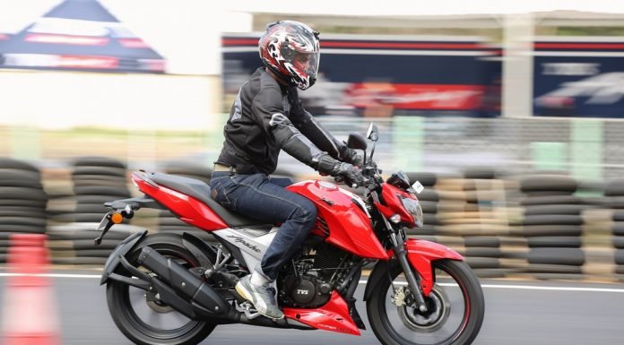 Apache 160 4V Review