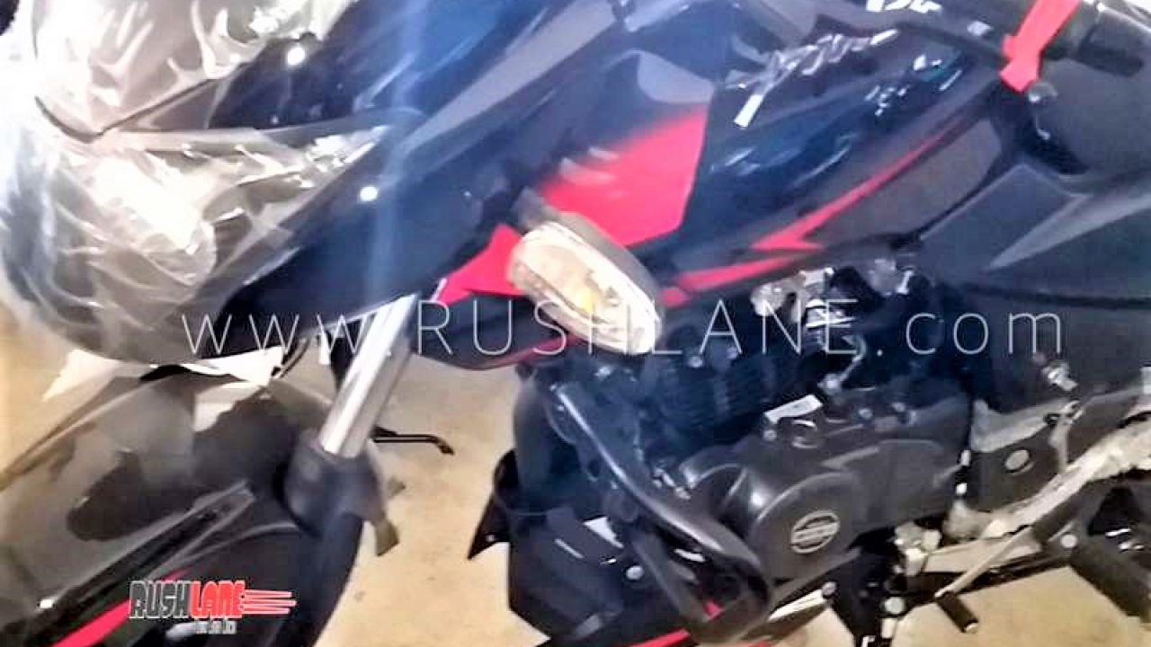 Spied 2019 Pulsar 150 Abs Launch Soon Spotted At Dealership