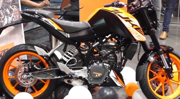 Duke 125 Delivery pics Duke 125 on road price