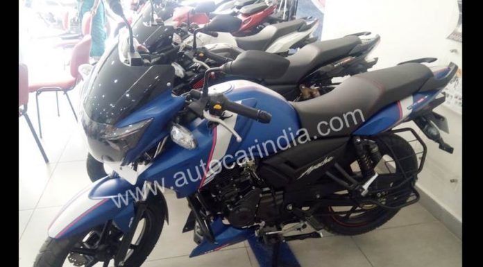 TVS Apache 160 ABS pics blue (2)