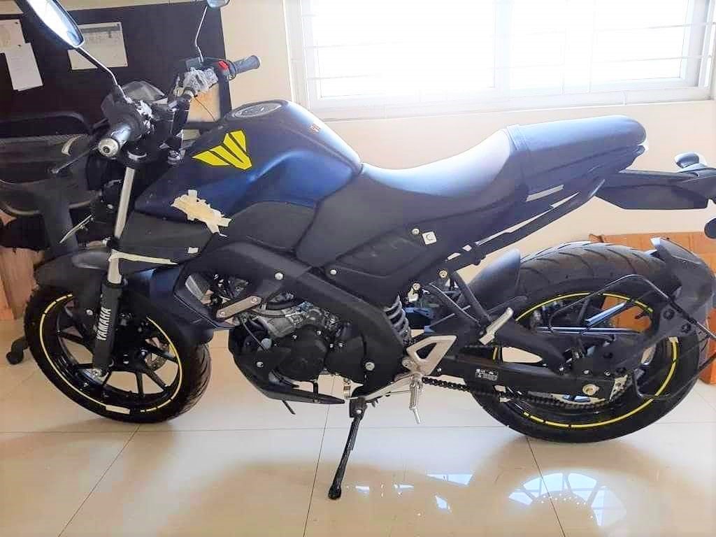 Yamaha MT15 black colour