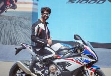 2019 BMW S1000 RR Launched at 18.50 Lakh