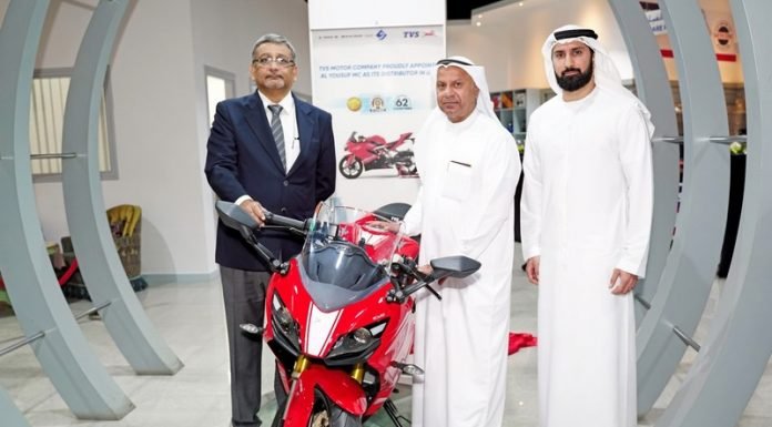 TVS Apache 310 launch UAE Dubai (2)