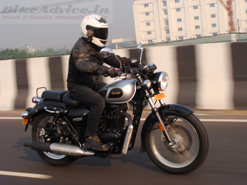 Benelli Imperiale 400 performance
