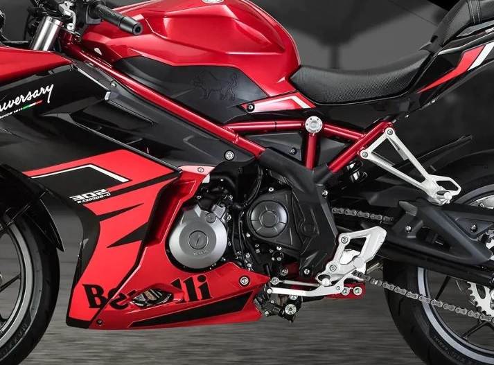First Peek At The New Benelli SRK 600 In Leaked Pictures