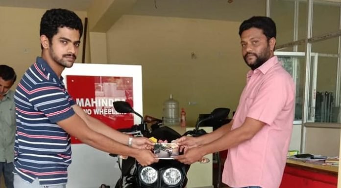 Mahindra-Mojo-bs6-deliveries-pic (1)