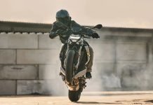2021 BWM S1000 R India Launch Confirmed: Teased