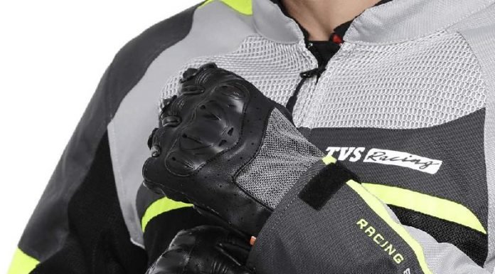 TVS-Riding-Gloves-Pic