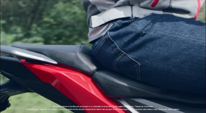 Honda-hornet-adv-pic-teaser-seat
