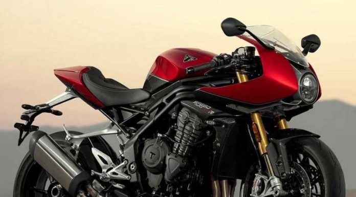 speed triple RR red color speed triple RR red hopper storm greycolor