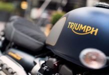 Triumph Unveils Bonneville Gold Line Edition: Launch Soon triumph bonneville goldline