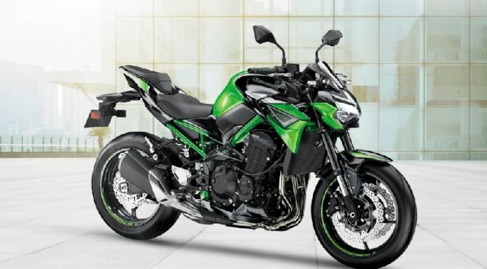 2022-Kawasaki-Z900-Green-color-pic