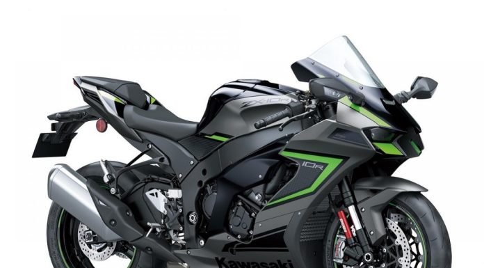 2022-kAWASAKI-ZX10R-pic