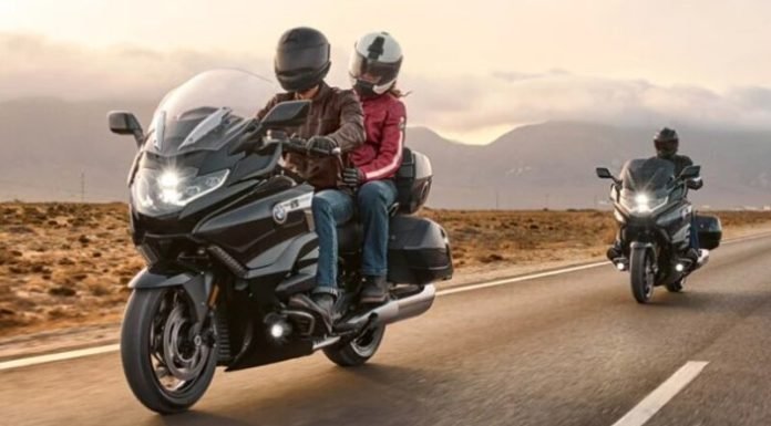 2022-BMW-K1600-Grand-America-May