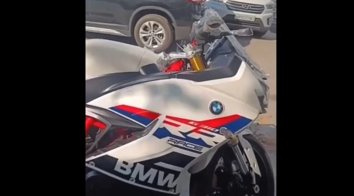 BMW-G-310-RR-Laaked-Walkaround-Video-Image (1)
