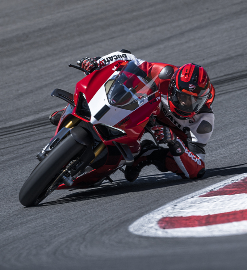 2023 Ducati Panigale V4 R: How Does 240.5 HP At 16,500 RPM Grab You? -  MotoAmerica