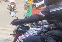 SPIED: Is That the 2023 Xtreme 200R With Upside Down Forks…?