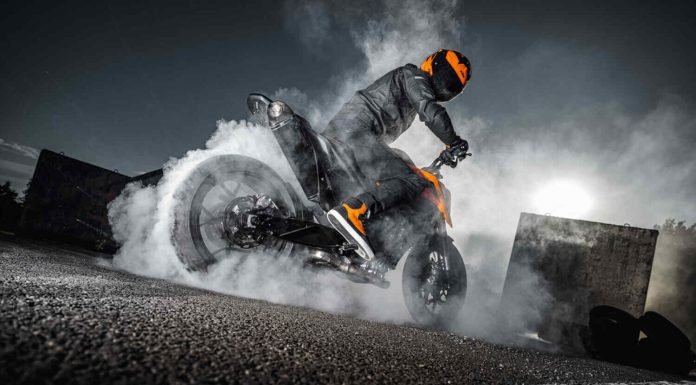 2025 KTM 790 Duke
