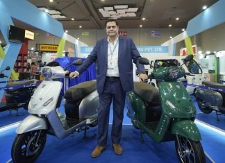 Eblu Feo Z, Eblu Feo DX Unveiled at Bharat Mobility Global Expo 2025 Eblu Feo Z and Eblu Feo DX
